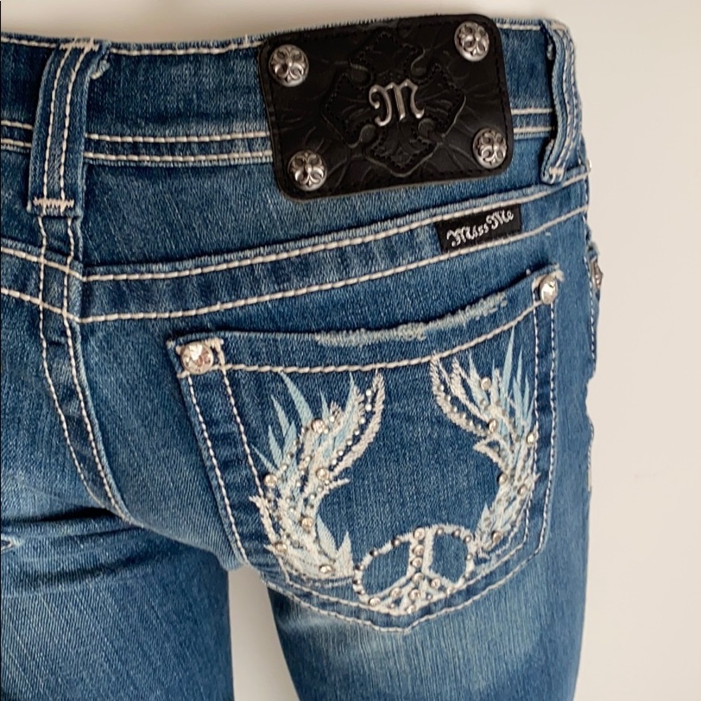 Miss Me JP5162 peace sign embroidered bootcut blue jeans 28x34 - Picture 2 of 15